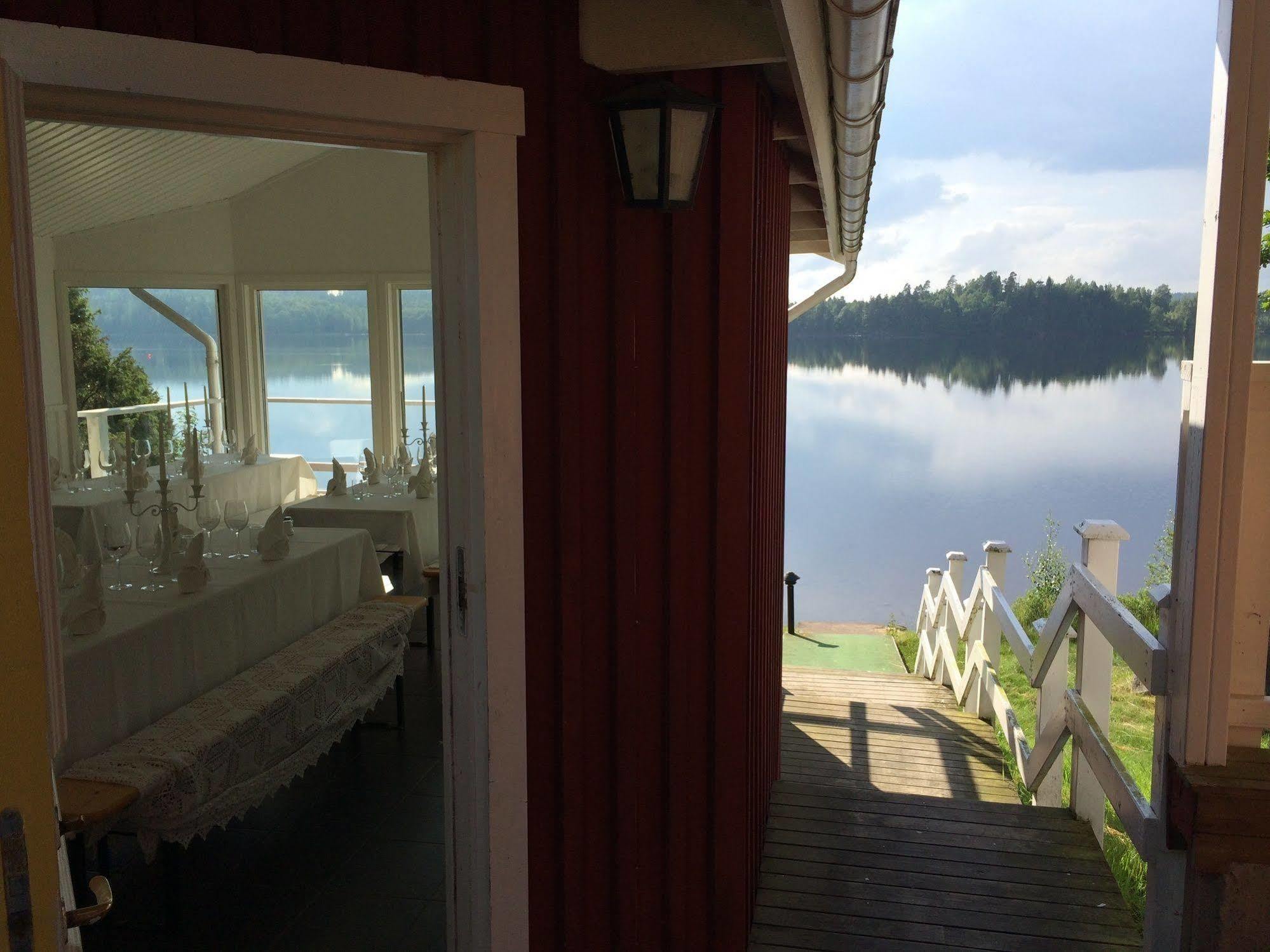 Hotel Tva Skyttlar Örby Exterior foto